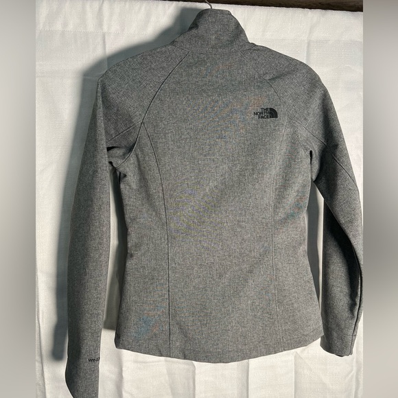 The North Face Womem Windwall Jacket- XS - Picture 4 of 11